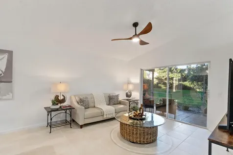 11184 Kaui Court Boynton Beach FL 33437