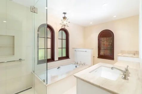 424 Brazilian Avenue Palm Beach FL 33480