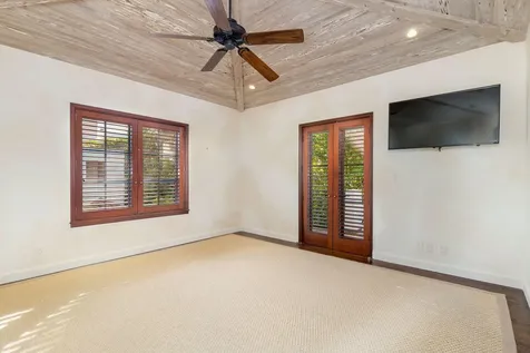424 Brazilian Avenue Palm Beach FL 33480