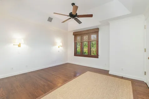 424 Brazilian Avenue Palm Beach FL 33480