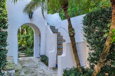 424 Brazilian Avenue Palm Beach FL 33480