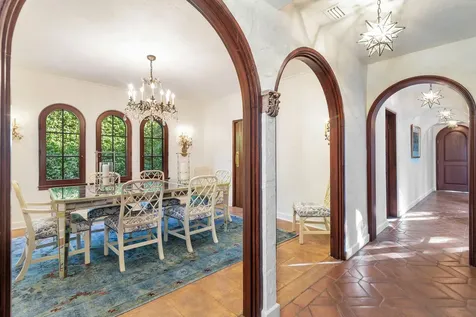 424 Brazilian Avenue Palm Beach FL 33480