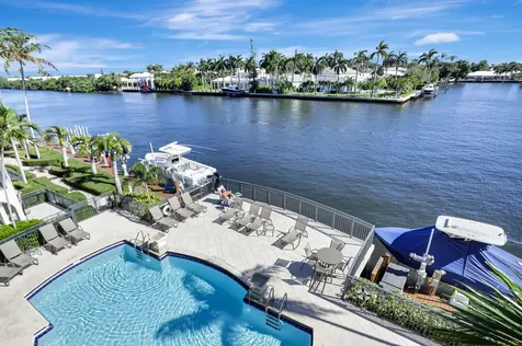 3042 Waterside Circle Boynton Beach FL 33435
