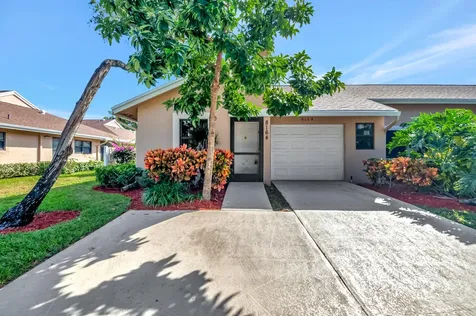 8164 Sweetbriar Way Boca Raton FL 33496