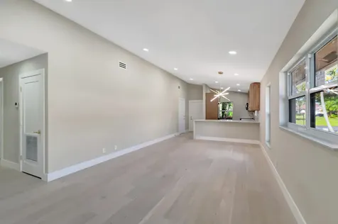 8164 Sweetbriar Way Boca Raton FL 33496