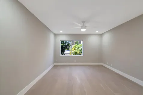 8164 Sweetbriar Way Boca Raton FL 33496