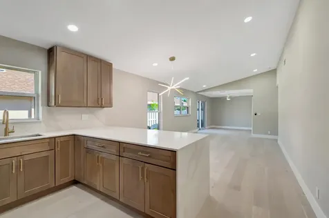 8164 Sweetbriar Way Boca Raton FL 33496