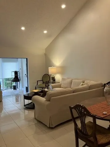 10872 Lake Front Place Boca Raton FL 33498