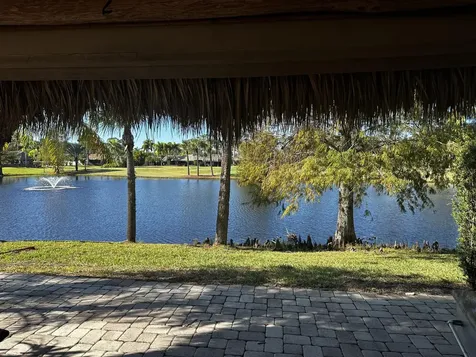 497 NW Boundary Drive Port Saint Lucie FL 34986