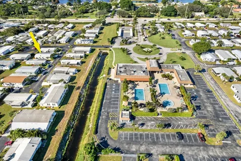 2002 Antigua Bay Boynton Beach FL 33436