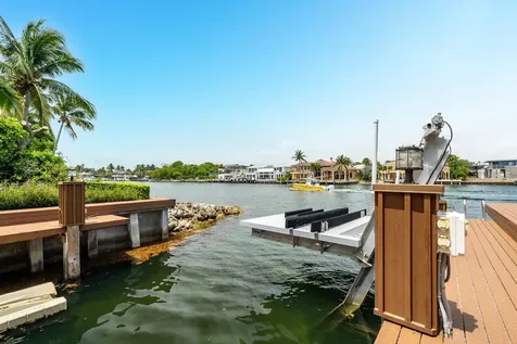 485 Ne Spanish Trail Boca Raton FL 33432