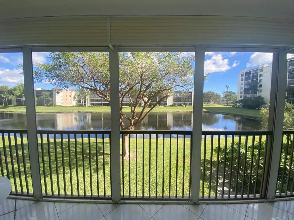 14360 Strathmore Lane Delray Beach FL 33446