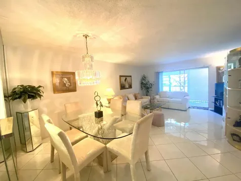 14360 Strathmore Lane Delray Beach FL 33446