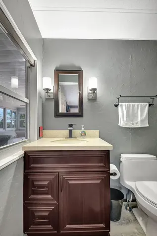 51006 Galina Bay Boynton Beach FL 33436