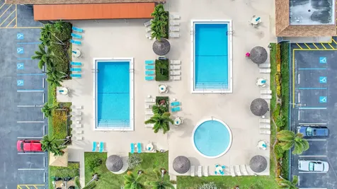 51006 Galina Bay Boynton Beach FL 33436