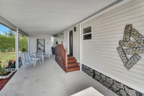 51006 Galina Bay Boynton Beach FL 33436