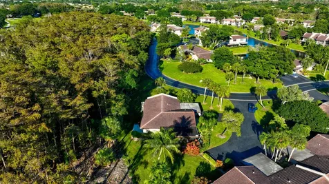 21195 Juego Circle Boca Raton FL 33433