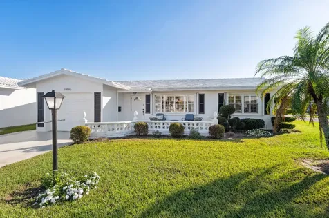 2398 Sw 11th Avenue Boynton Beach FL 33426