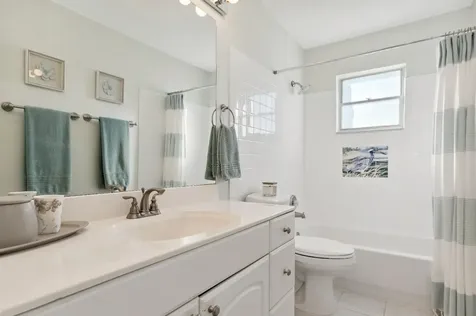 2398 Sw 11th Avenue Boynton Beach FL 33426