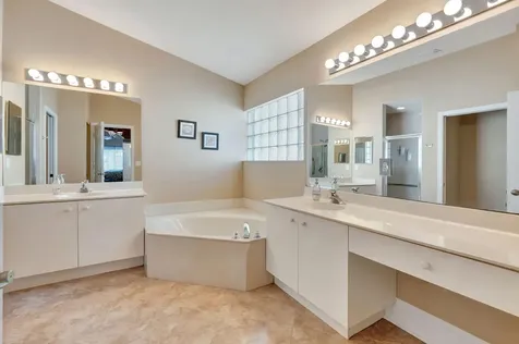 5959 Royal Club Drive Boynton Beach FL 33437