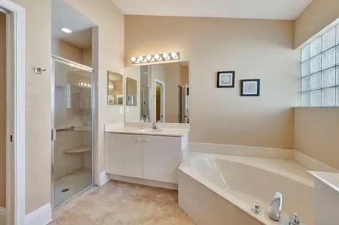 5959 Royal Club Drive Boynton Beach FL 33437