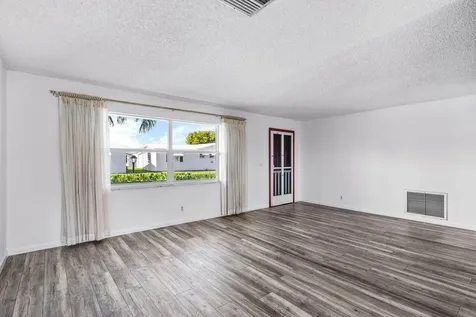 1312 Sw 15th Street Boynton Beach FL 33426
