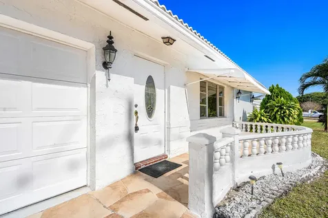 1403 Sw 22nd Way Boynton Beach FL 33426