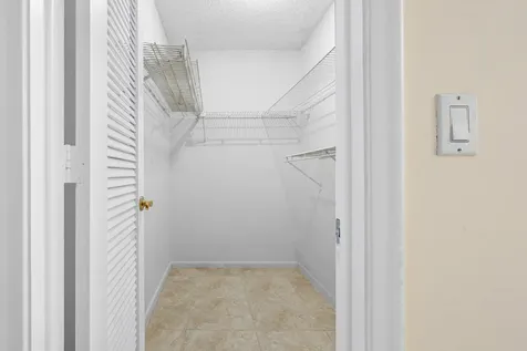 1403 Sw 22nd Way Boynton Beach FL 33426