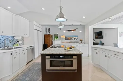 830 Ne Boca Bay Colony Drive Boca Raton FL 33487