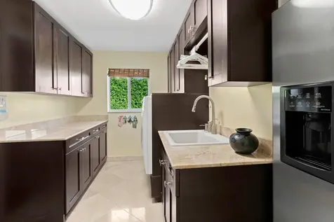 830 Ne Boca Bay Colony Drive Boca Raton FL 33487