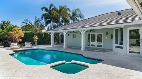830 Ne Boca Bay Colony Drive Boca Raton FL 33487