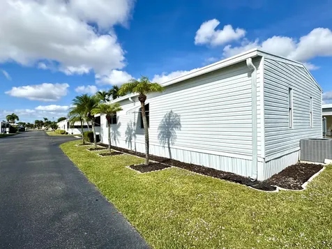 40001 Humaco Bay Boynton Beach FL 33436
