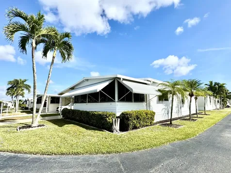 40001 Humaco Bay Boynton Beach FL 33436