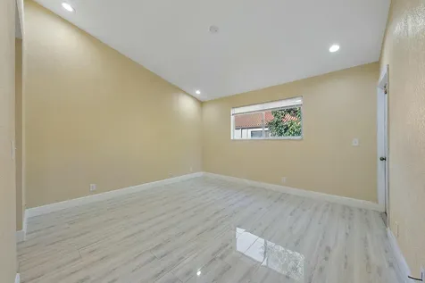 13 Via De Casas Sur Boynton Beach FL 33426