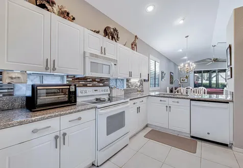 8131 Bellafiore Way Boynton Beach FL 33472
