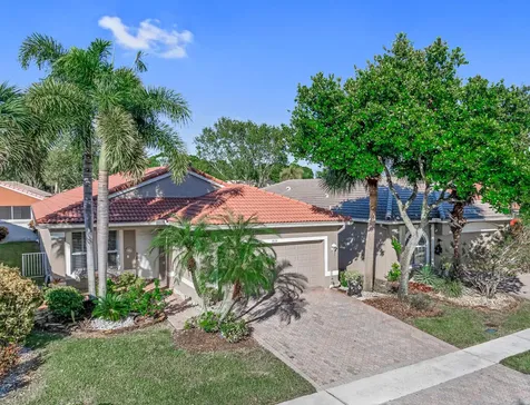 8131 Bellafiore Way Boynton Beach FL 33472