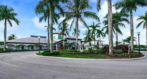 8131 Bellafiore Way Boynton Beach FL 33472