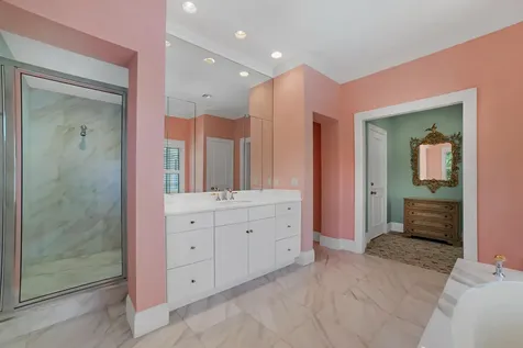 510 N Lake Way Palm Beach FL 33480