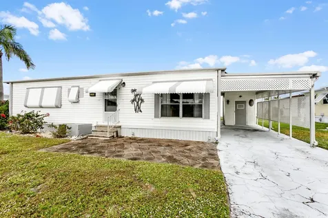 32006 Domingo Bay Boynton Beach FL 33436