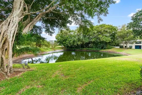 20 Westgate Lane Boynton Beach FL 33436