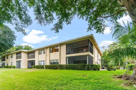 20 Westgate Lane Boynton Beach FL 33436