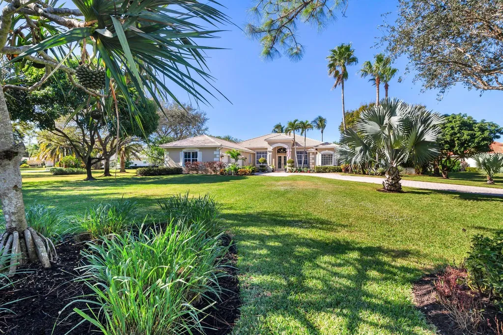 7605 Woodsmuir Drive Palm Beach Gardens FL 33412