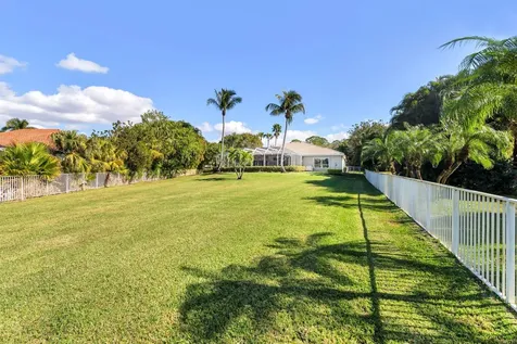 7605 Woodsmuir Drive Palm Beach Gardens FL 33412