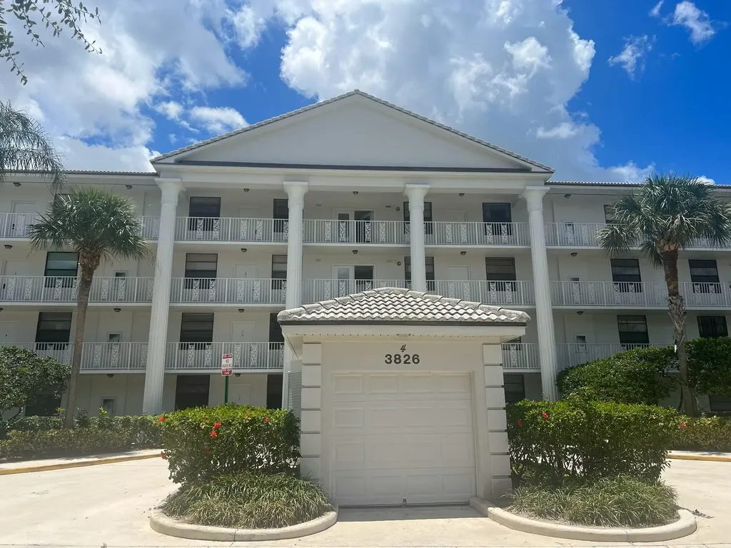 3826 Whitehall Drive West Palm Beach FL 33401