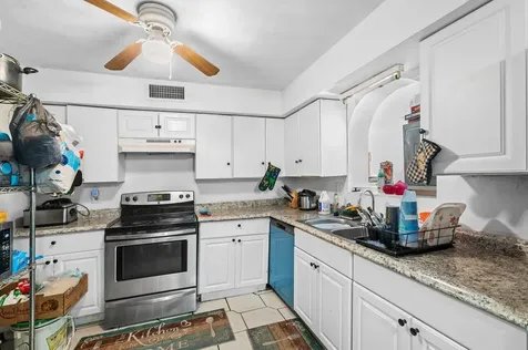 232 Sw 6th Avenue Boynton Beach FL 33435