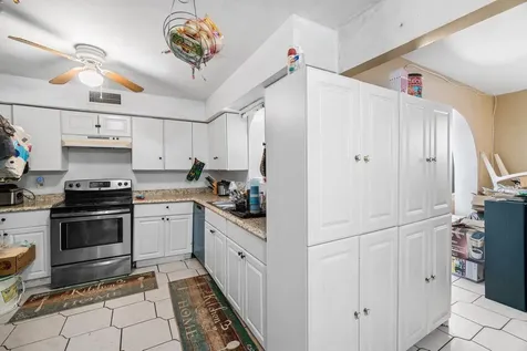 232 Sw 6th Avenue Boynton Beach FL 33435