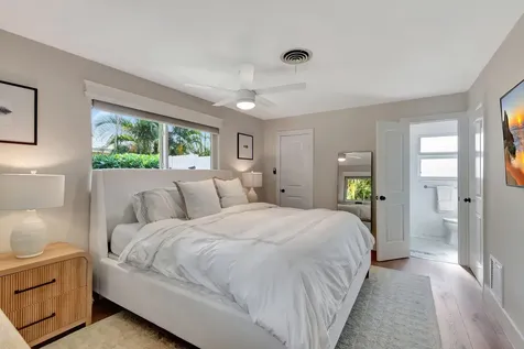 851 Sw 7th Street Boca Raton FL 33486