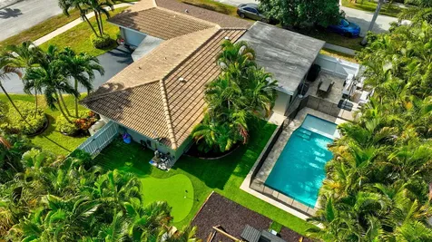 851 Sw 7th Street Boca Raton FL 33486