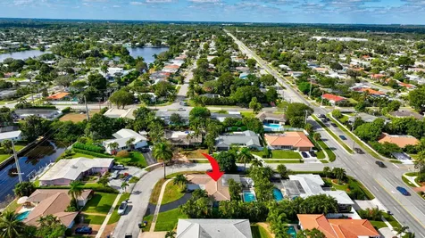 851 Sw 7th Street Boca Raton FL 33486