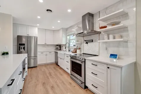 851 Sw 7th Street Boca Raton FL 33486
